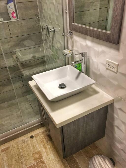 Rooftop Penthouse 3 Bedrooms, Sleeps 8! Cancún Esterno foto